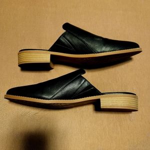 Women's Black Mules